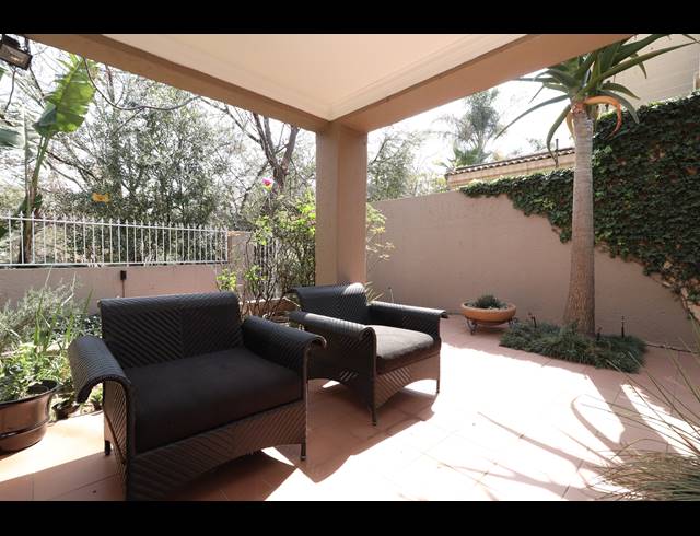 2 BEDROOM HOUSE TO LET IN WOODMEAD